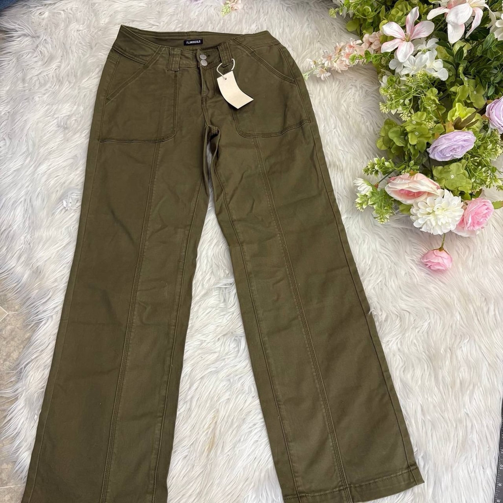 Wide Leg Utility Pants in Olive Green - Picture 7 of 12